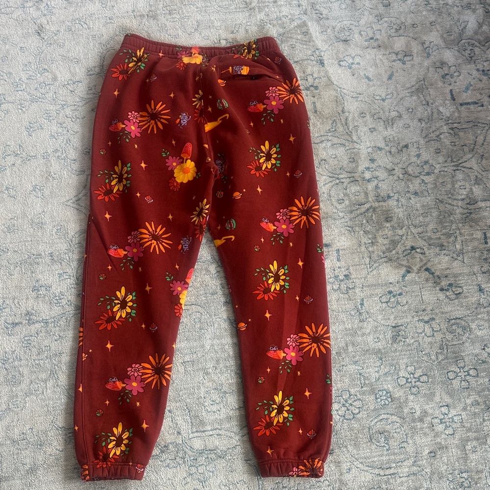 Nike Floral Celestial Print Fleece Jogger Sweatpants Burgundy Women’s Medium - Picture 5 of 10